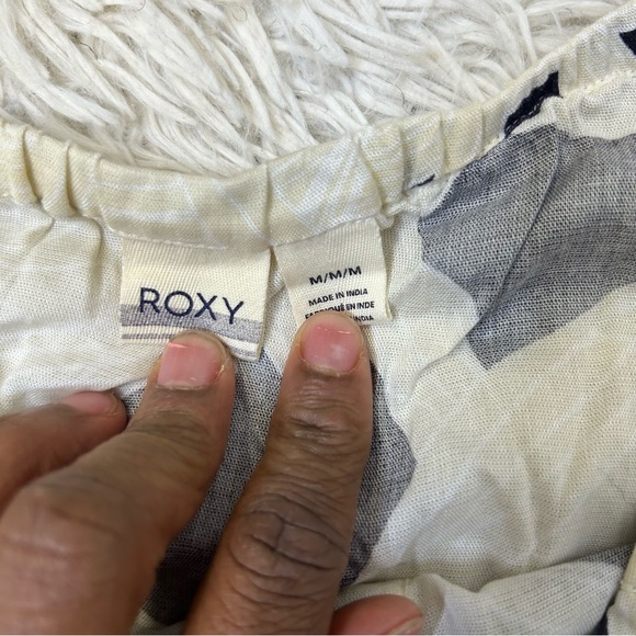 ◾️3/$25 Roxy Button Front Leaf Graphic Skirt - Picture 4 of 8